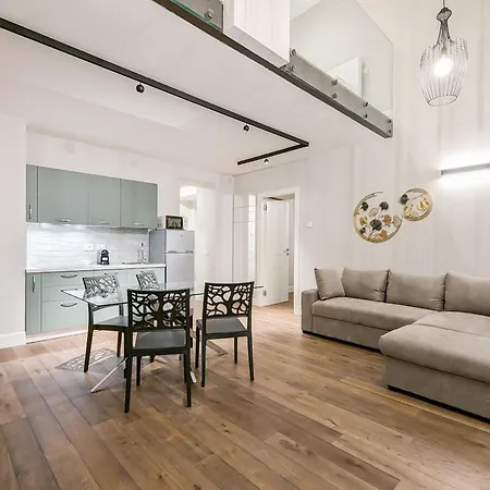 Flats4rent Palazzo Poste Vérone